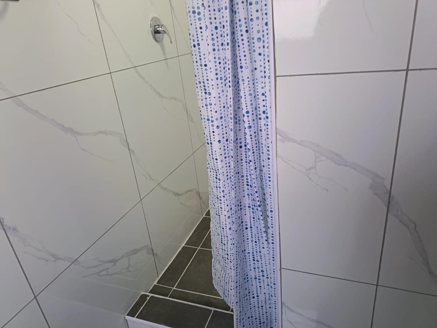 To Let 1 Bedroom Property for Rent in Scottsdene Western Cape